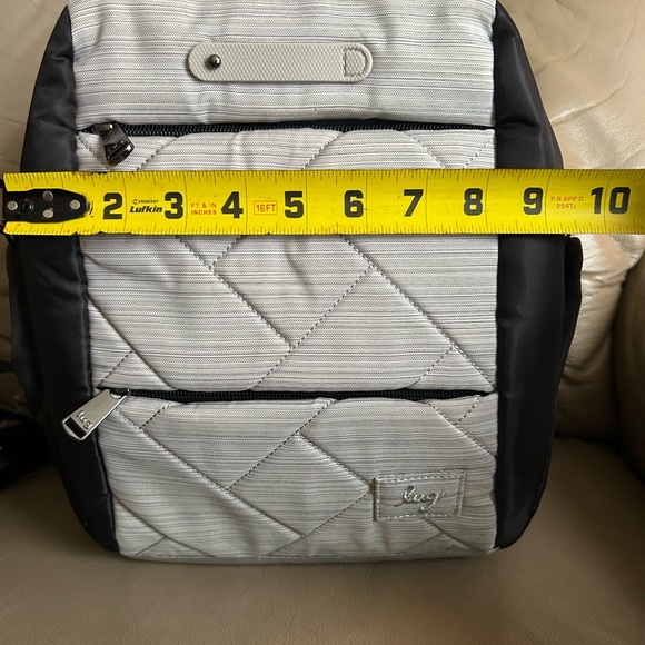 Lug Hopper Shorty Backpack Grey Black EUC - Picture 6 of 10